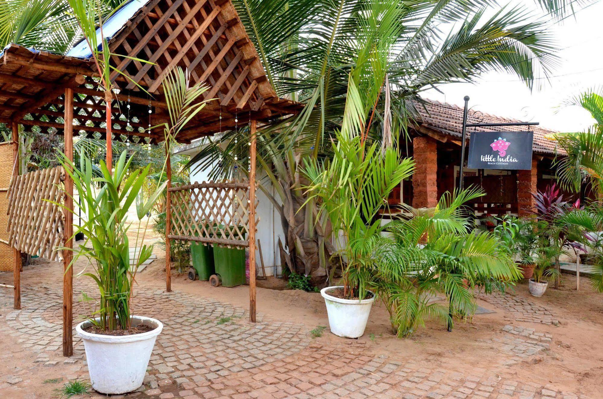 Little India Beach Cottages Baga Eksteriør billede